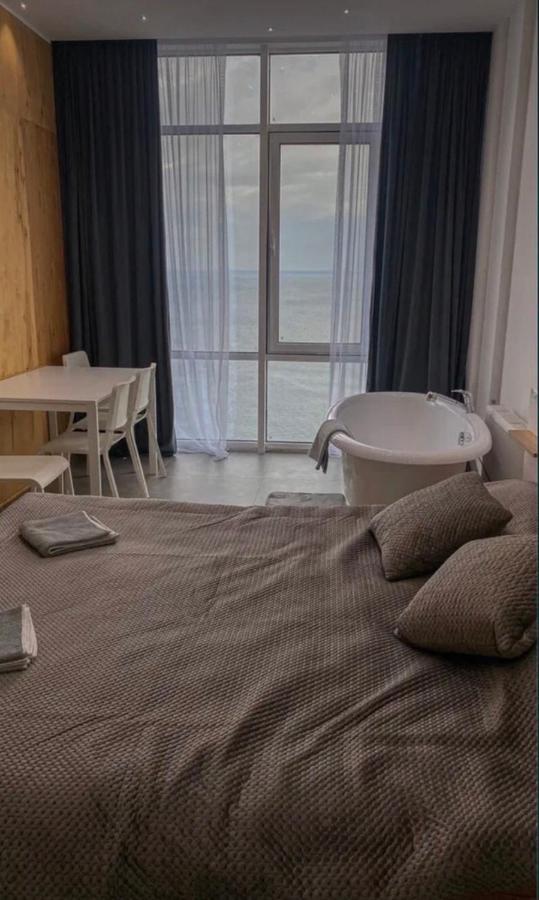 Апартаменты Первая Линия Odessa Extérieur photo